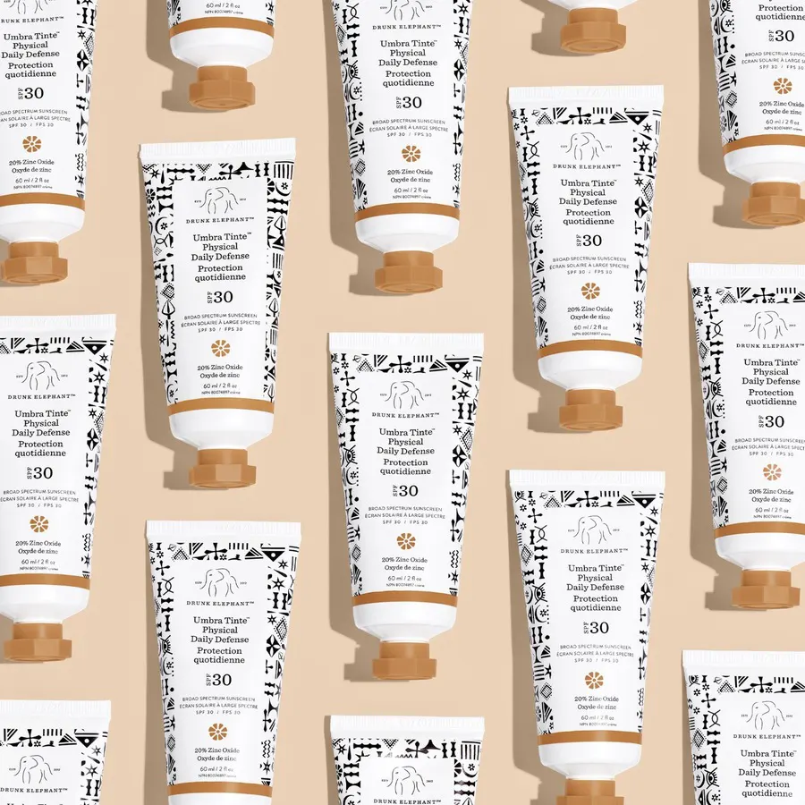 Drunk Elephant Umbra Tinte Physical Daily Defence SPF30 - Image 5